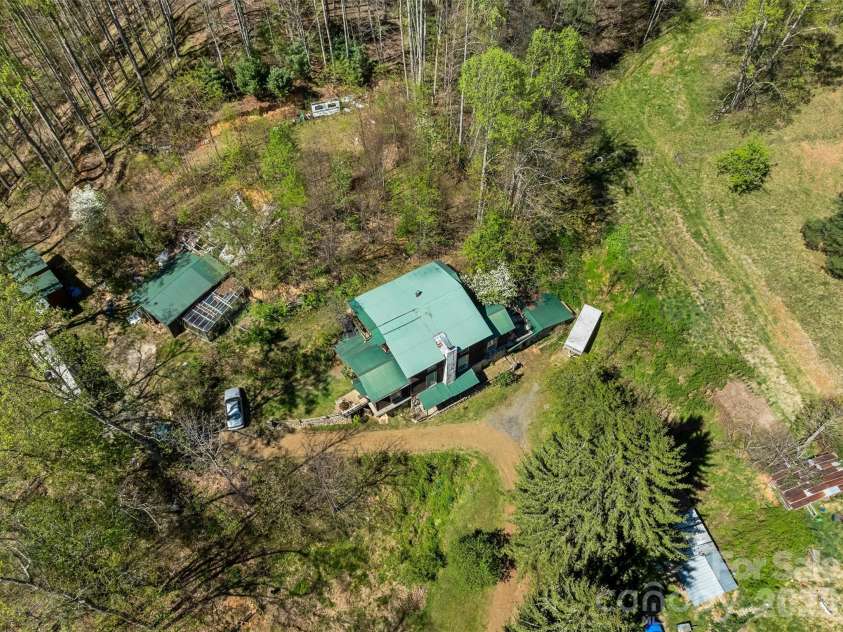 1717 Howard Moore Road, Hot Springs, NC 28743.  MLS# CAR4372846, YatesRealty ID 15019. 