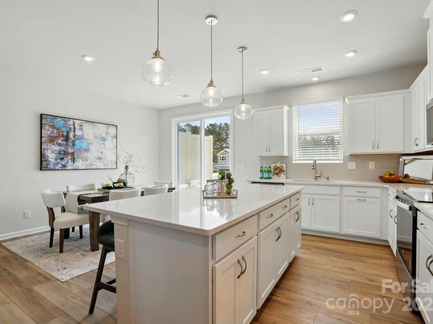 604 Cassidy Court, Clover, SC 29710.  MLS# CAR4219127, YatesRealty ID 15019. 