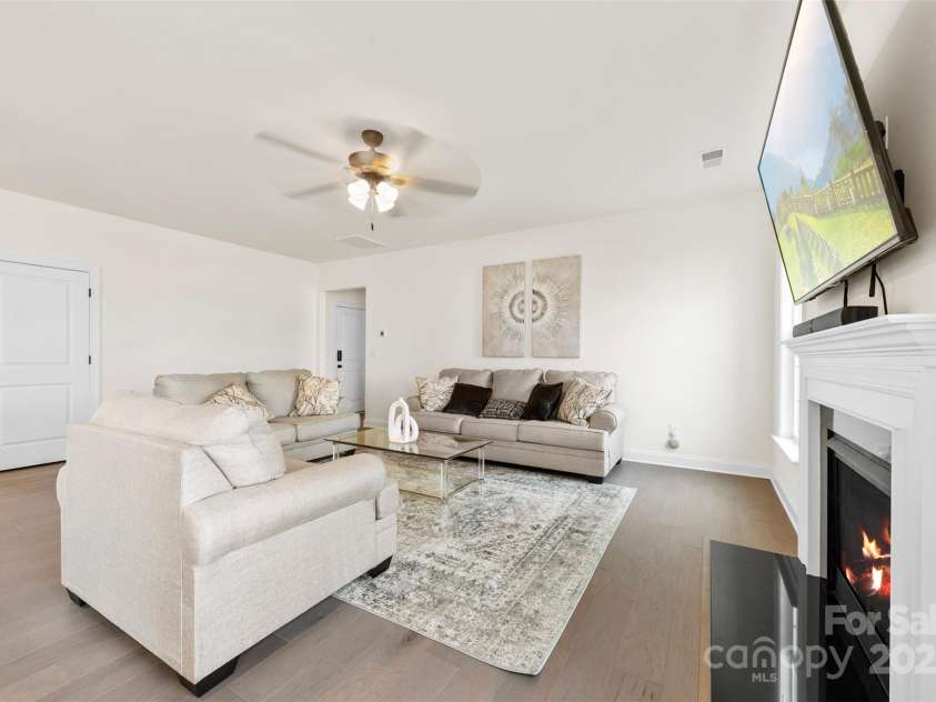 4233 Poplin Grove Drive, Indian Trail, NC 28079.  MLS# CAR4231028, YatesRealty ID 15021. 