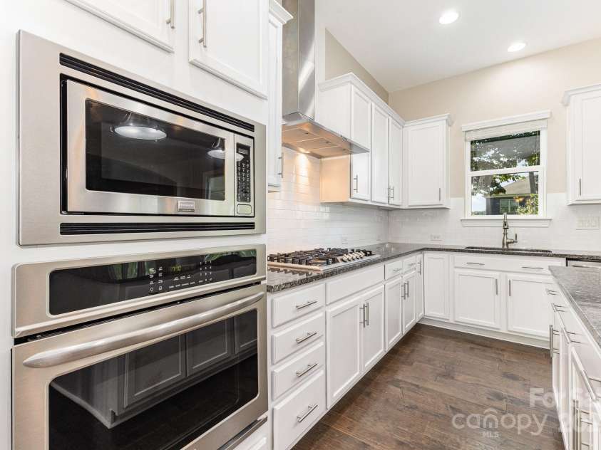 10072 Fox Trotter Lane, Midland, NC 28107.  MLS# CAR4297995, YatesRealty ID 15023. 