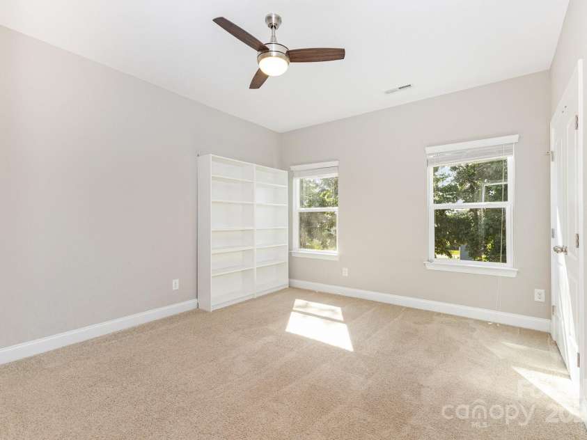 10072 Fox Trotter Lane, Midland, NC 28107.  MLS# CAR4297995, YatesRealty ID 15023. 