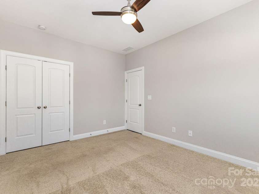 10072 Fox Trotter Lane, Midland, NC 28107.  MLS# CAR4297995, YatesRealty ID 15023. 