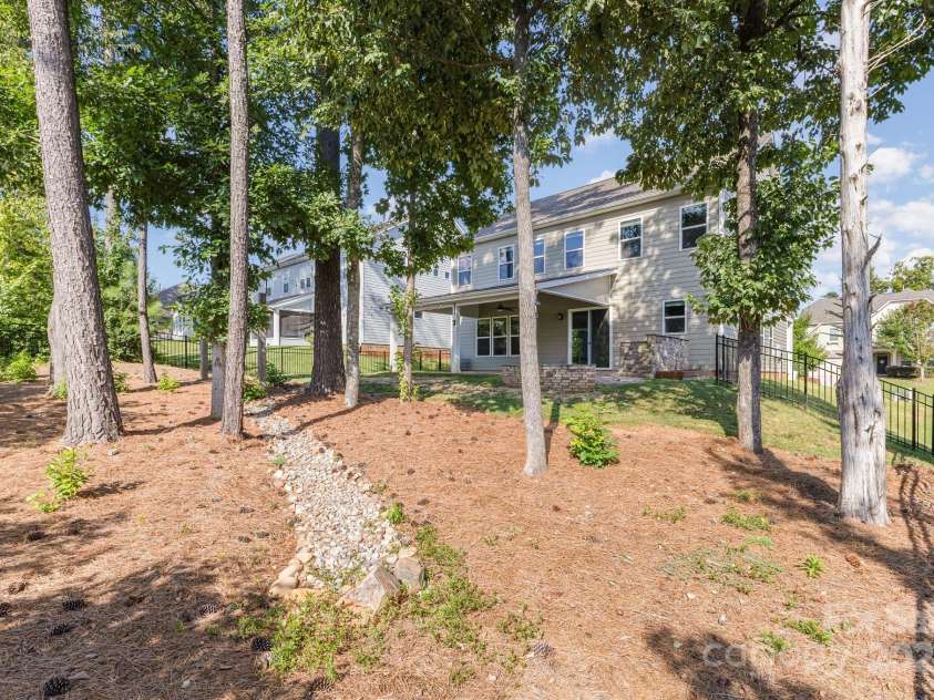 10072 Fox Trotter Lane, Midland, NC 28107.  MLS# CAR4297995, YatesRealty ID 15023. 