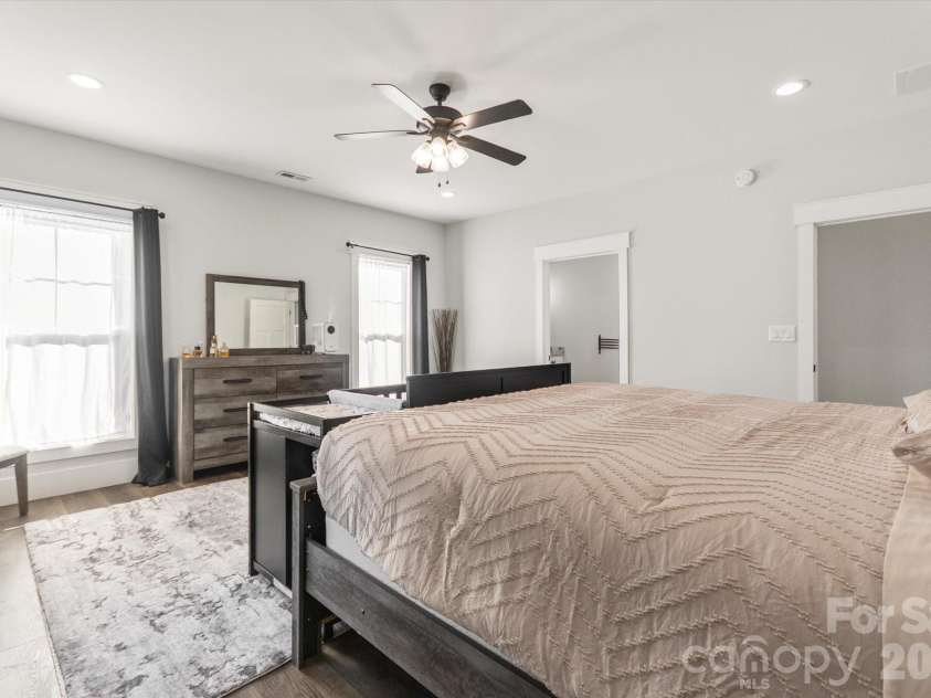 4555 Bristol Drive, Morganton, NC 28655.  MLS# CAR4336990, YatesRealty ID 15024. 