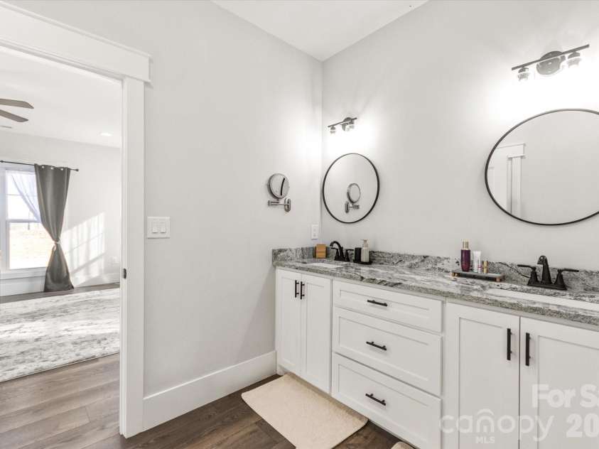 4555 Bristol Drive, Morganton, NC 28655.  MLS# CAR4336990, YatesRealty ID 15024. 