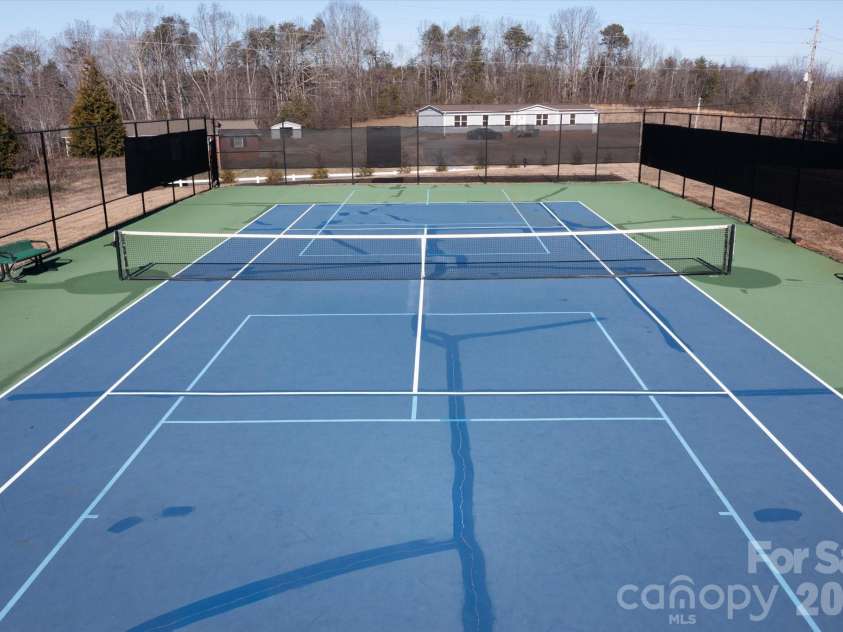 4555 Bristol Drive, Morganton, NC 28655.  MLS# CAR4336990, YatesRealty ID 15024. 