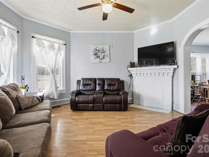 1212 Salisbury Avenue, Spencer, NC 28159.  MLS# CAR4345359, YatesRealty ID 15026. 