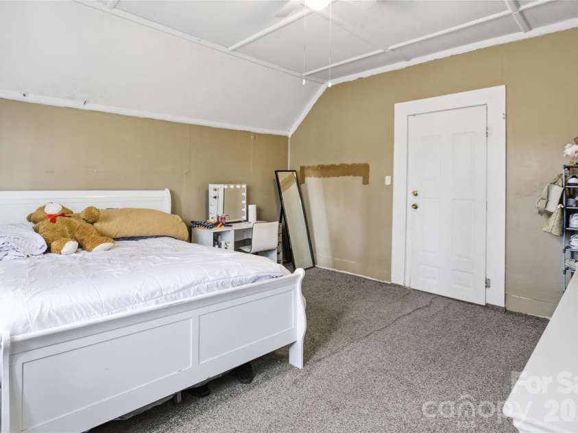 1212 Salisbury Avenue, Spencer, NC 28159.  MLS# CAR4345359, YatesRealty ID 15026. 