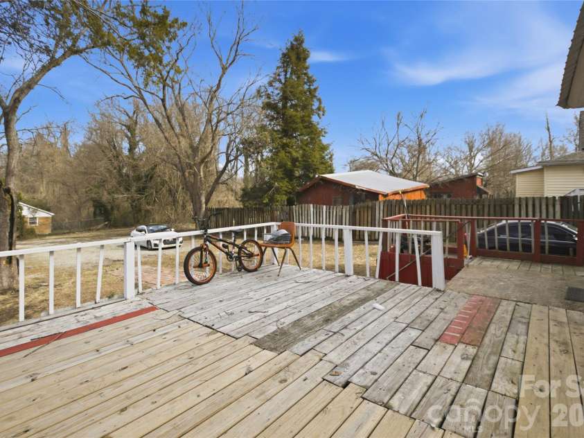 1212 Salisbury Avenue, Spencer, NC 28159.  MLS# CAR4345359, YatesRealty ID 15026. 