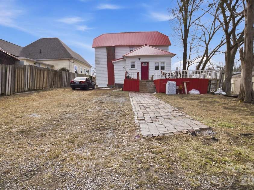 1212 Salisbury Avenue, Spencer, NC 28159.  MLS# CAR4345359, YatesRealty ID 15026. 
