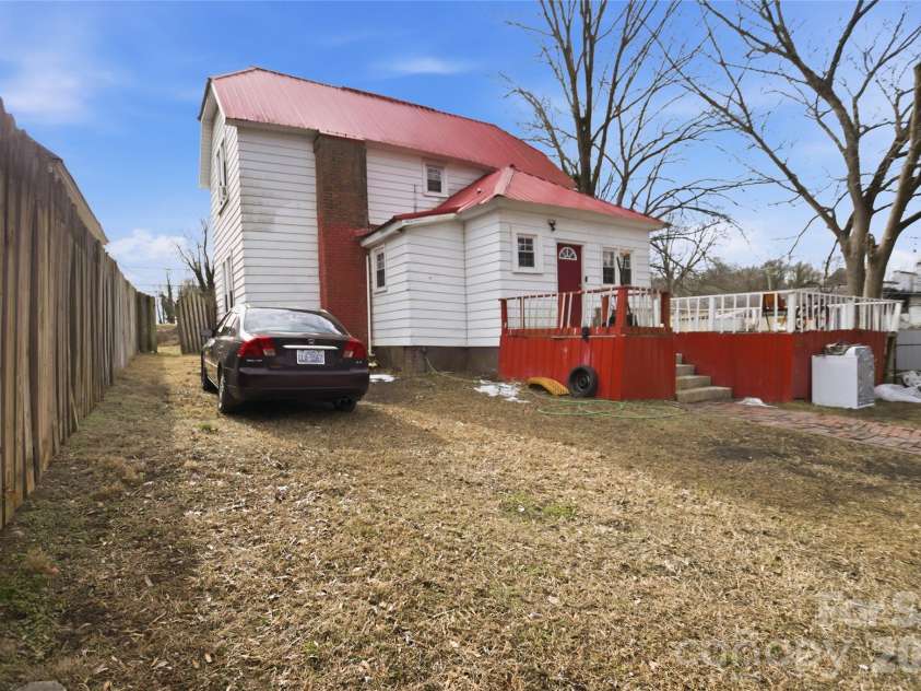 1212 Salisbury Avenue, Spencer, NC 28159.  MLS# CAR4345359, YatesRealty ID 15026. 
