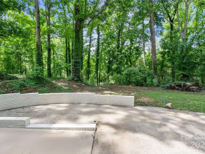 218 Kingsway Circle, Charlotte, NC 28214.  MLS# CAR4257221, YatesRealty ID 15027. Back Patio