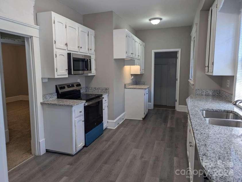 602 Council Street, Salisbury, NC 28144.  MLS# CAR4194752, YatesRealty ID 15028. 