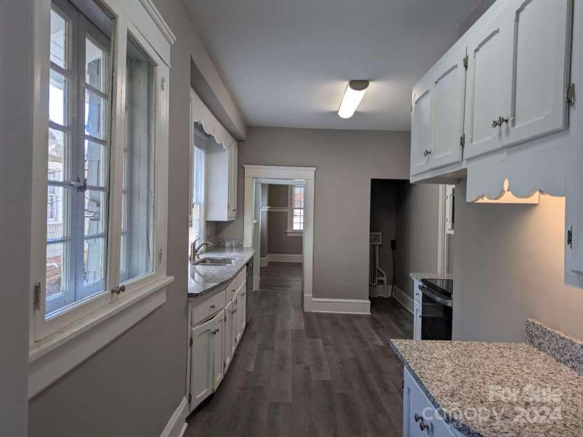 602 Council Street, Salisbury, NC 28144.  MLS# CAR4194752, YatesRealty ID 15028. 