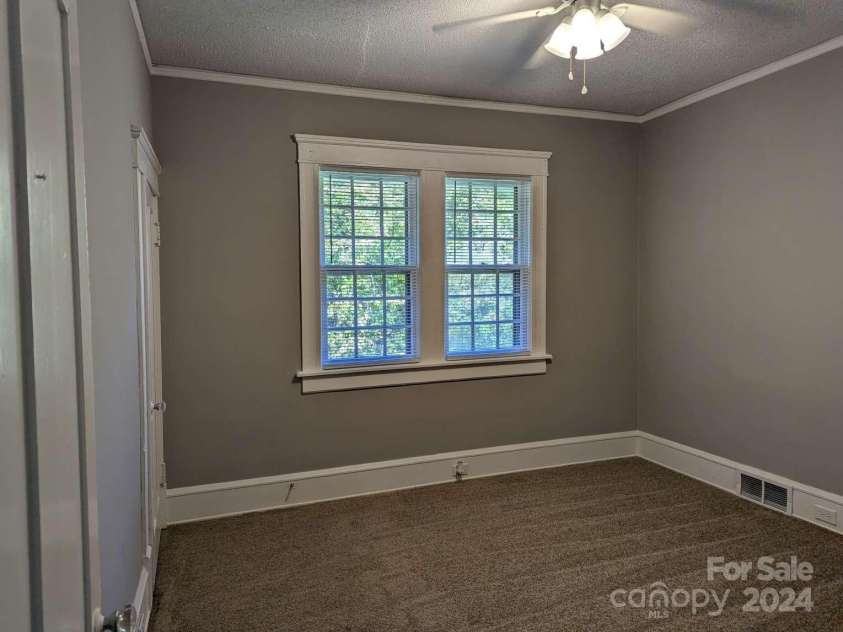602 Council Street, Salisbury, NC 28144.  MLS# CAR4194752, YatesRealty ID 15028. 