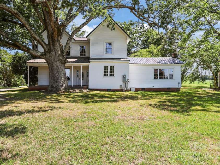 550 Woodleaf Barber Road, Cleveland, NC 27013.  MLS# CAR4274391, YatesRealty ID 1503. 