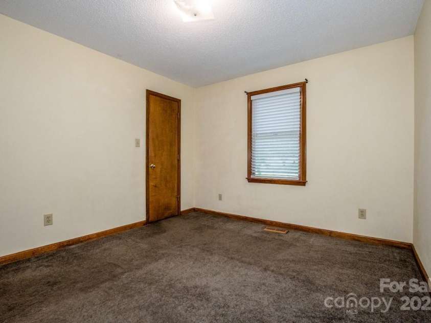 2078 Valley View Lane, Lincolnton, NC 28092.  MLS# CAR4263456, YatesRealty ID 15031. Bedroom 2