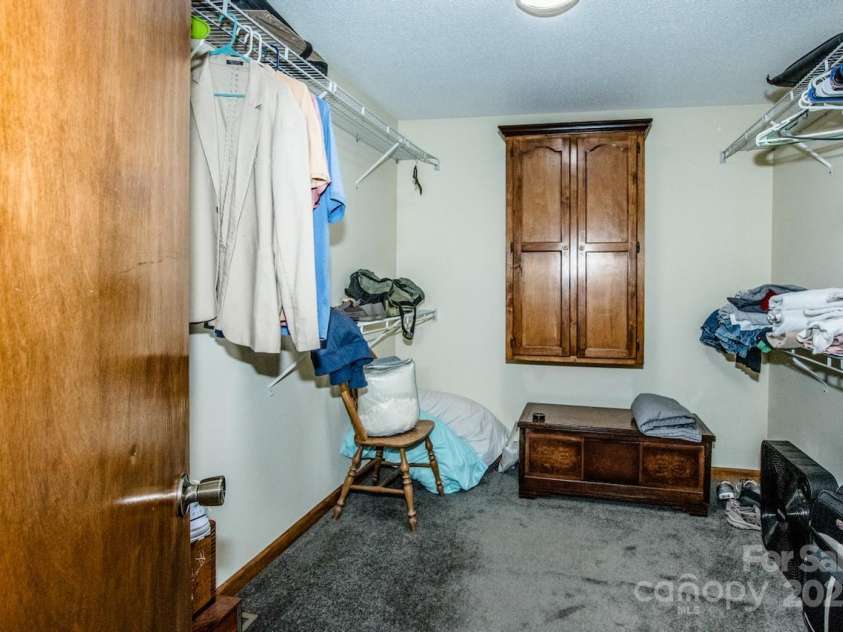 2078 Valley View Lane, Lincolnton, NC 28092.  MLS# CAR4263456, YatesRealty ID 15031. Primary closet