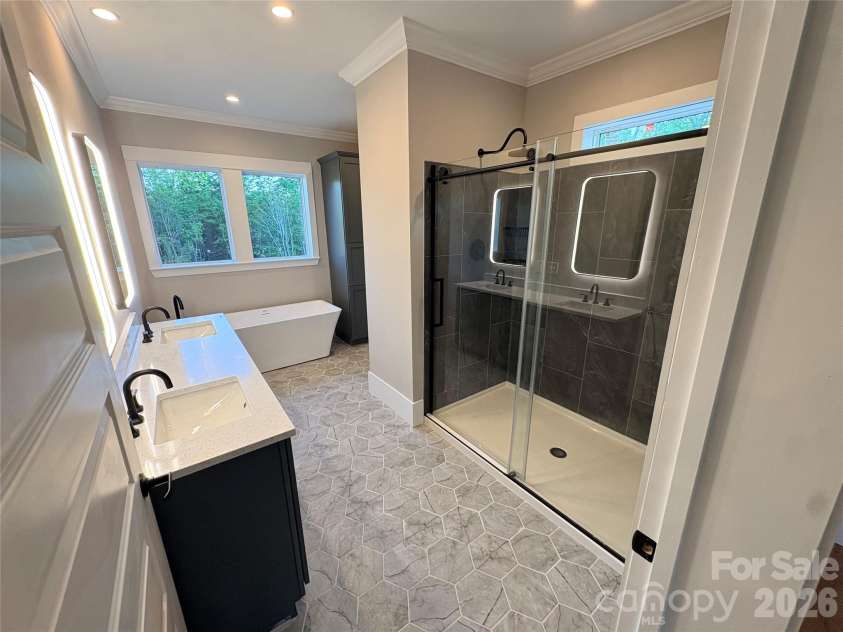4116 Alpine Trail, Morganton, NC 28655.  MLS# CAR4371761, YatesRealty ID 15031. 