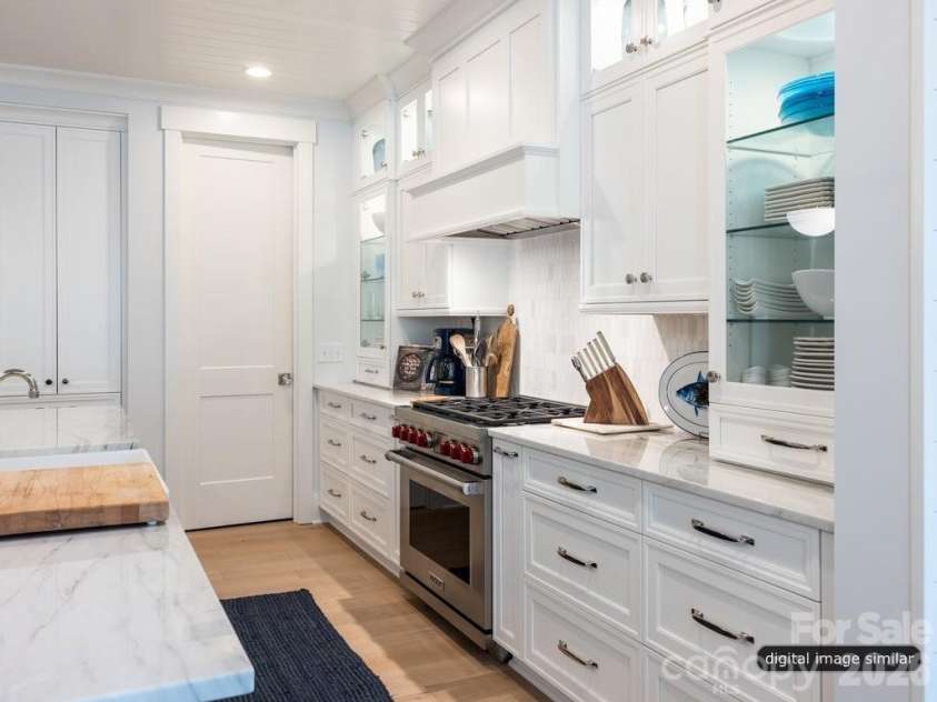 134 Willow View Loop, Davidson, NC 28036.  MLS# CAR4307195, YatesRealty ID 15032. 