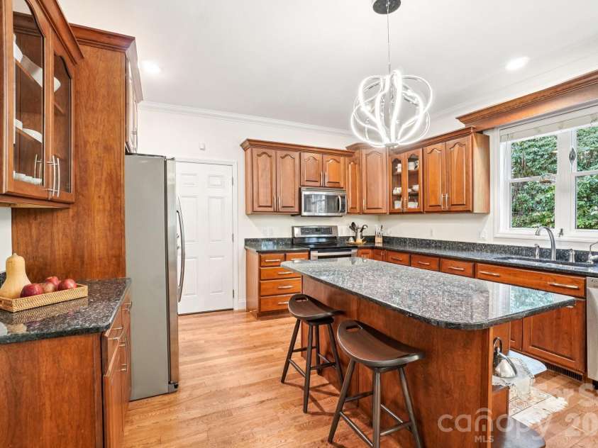 15 Madelyn Lane, Fairview, NC 28730.  MLS# CAR4302295, YatesRealty ID 15033. 