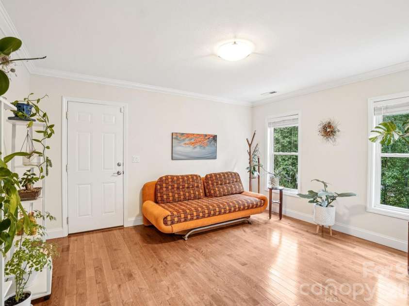 15 Madelyn Lane, Fairview, NC 28730.  MLS# CAR4302295, YatesRealty ID 15033. 