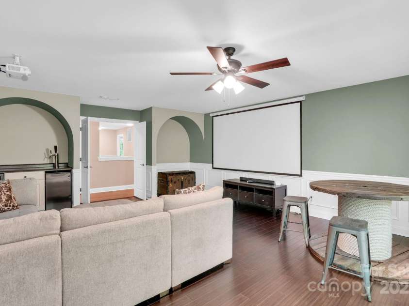 2417 Labelle Drive, Waxhaw, NC 28173.  MLS# CAR4248327, YatesRealty ID 15034. 