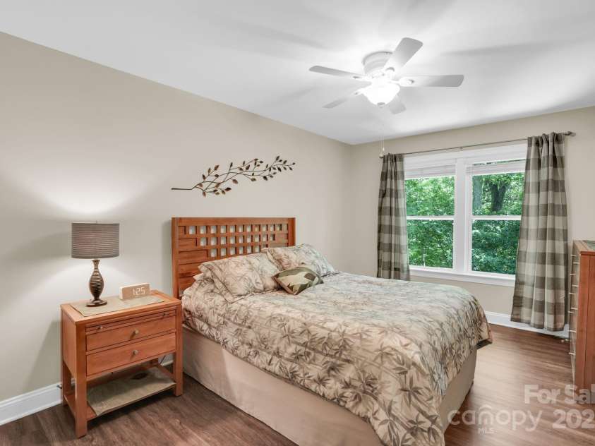 2417 Labelle Drive, Waxhaw, NC 28173.  MLS# CAR4248327, YatesRealty ID 15034. 