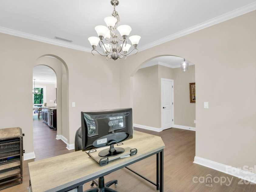 2417 Labelle Drive, Waxhaw, NC 28173.  MLS# CAR4248327, YatesRealty ID 15034. 