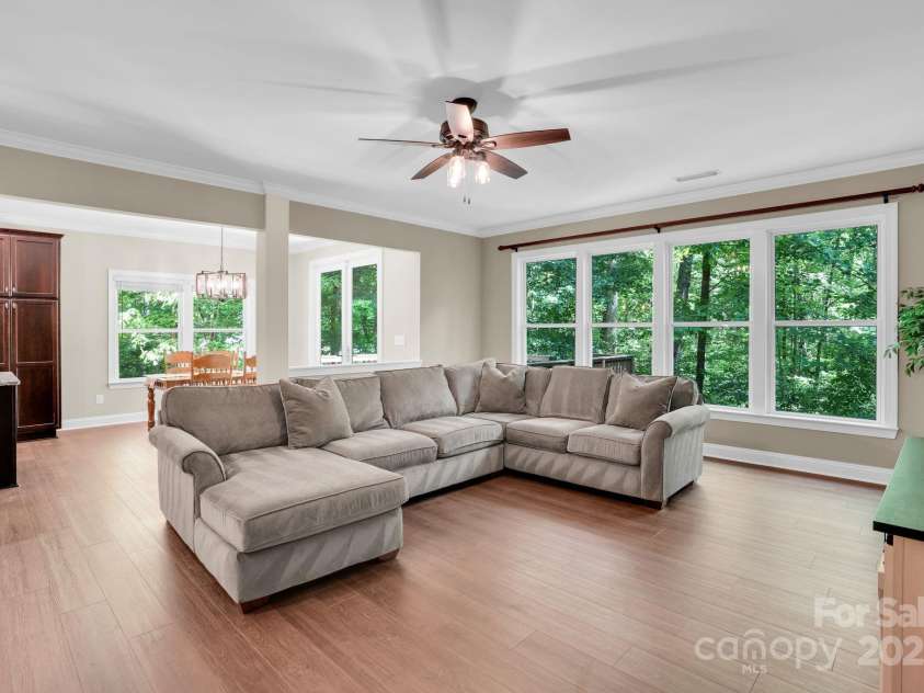 2417 Labelle Drive, Waxhaw, NC 28173.  MLS# CAR4248327, YatesRealty ID 15034. 