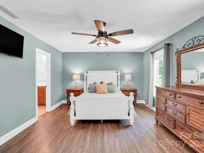 2417 Labelle Drive, Waxhaw, NC 28173.  MLS# CAR4248327, YatesRealty ID 15034. 