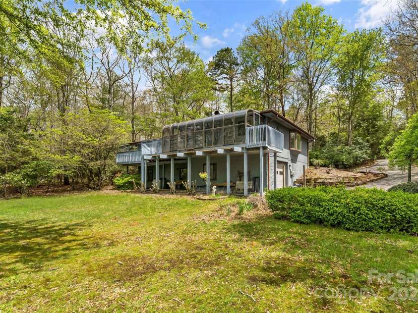 101 Sali Court, Brevard, NC 28712.  MLS# CAR4252205, YatesRealty ID 15035. 
