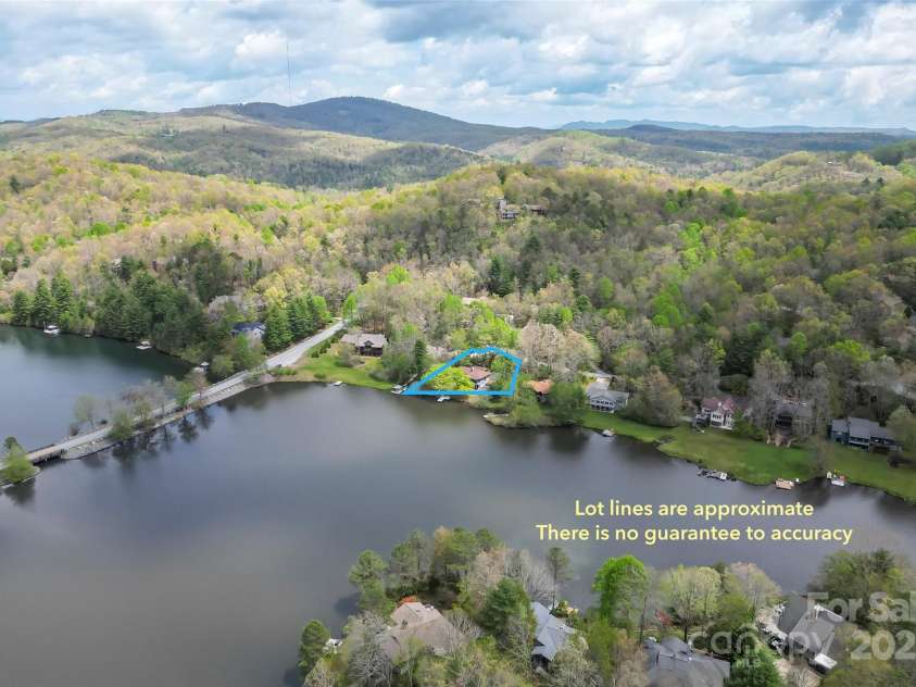 101 Sali Court, Brevard, NC 28712.  MLS# CAR4252205, YatesRealty ID 15035. 