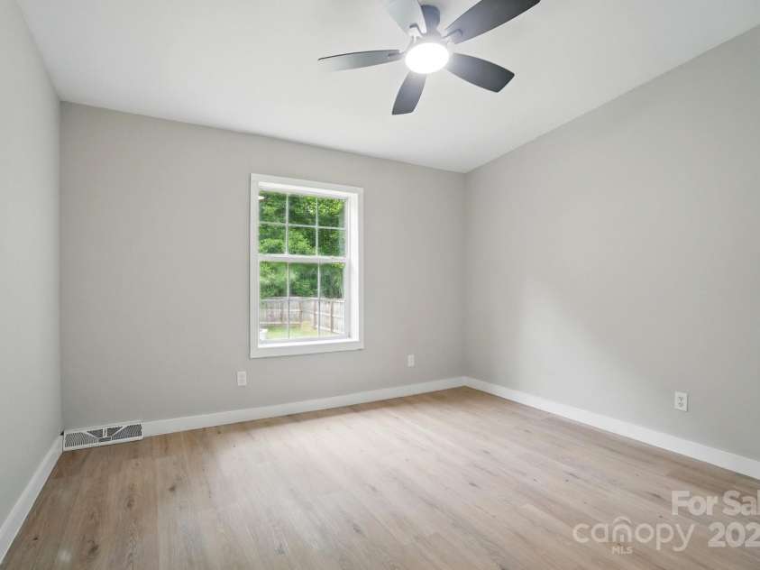 12382 Ritchie Road, Midland, NC 28107.  MLS# CAR4258214, YatesRealty ID 15036. Bedroom 3.1