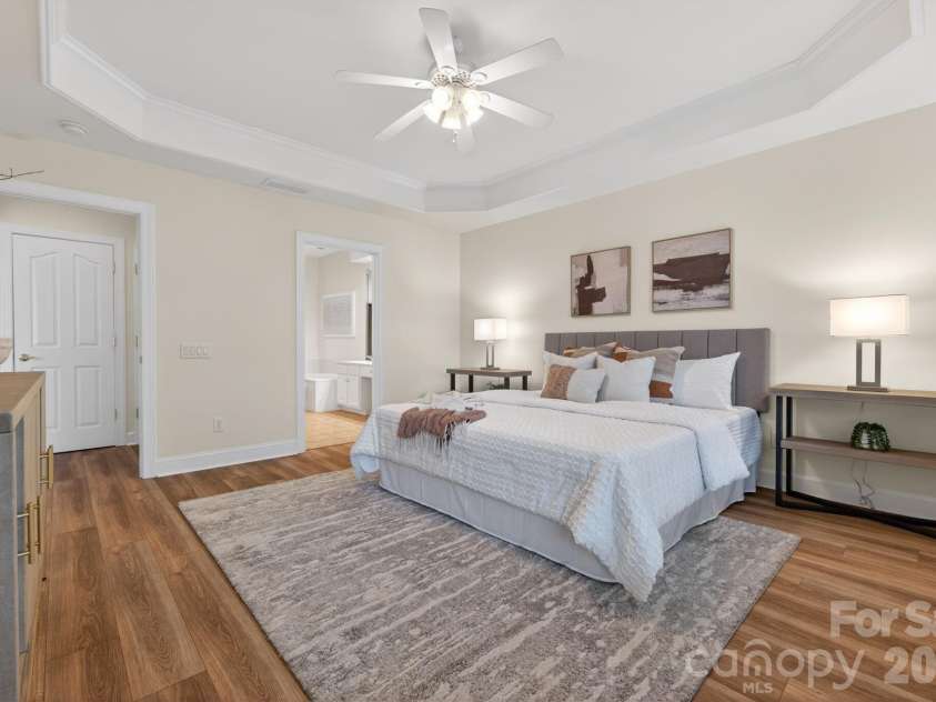 10879 Rogalla Drive, Charlotte, NC 28277.  MLS# CAR4350330, YatesRealty ID 15037. 