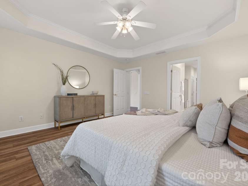 10879 Rogalla Drive, Charlotte, NC 28277.  MLS# CAR4350330, YatesRealty ID 15037. 