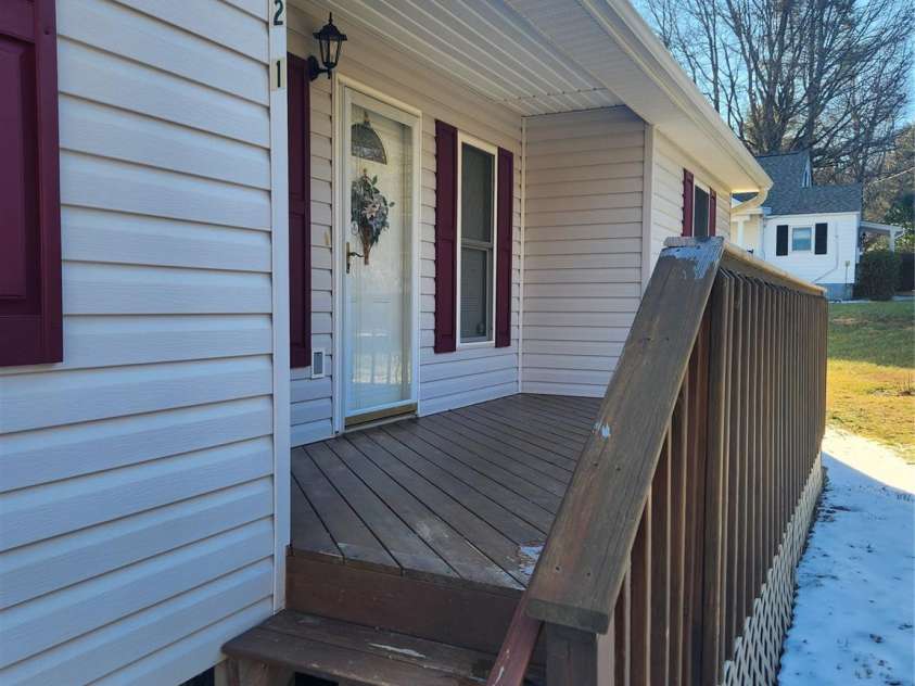 271 Stradley Mountain Road, Asheville, NC 28806.  MLS# CAR4213787, YatesRealty ID 15037. 