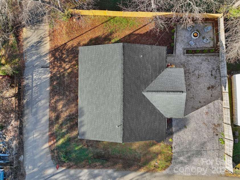 90 Park Street Street, Bryson City, NC 28713.  MLS# CAR4314470, YatesRealty ID 1504. 
