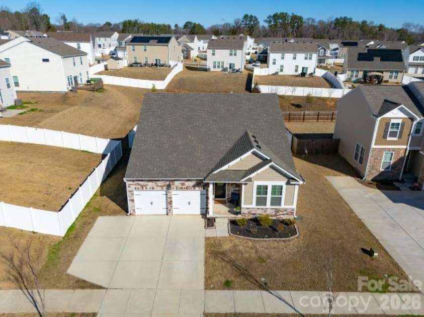 1196 Cavalier Lane, Rock Hill, SC 29730.  MLS# CAR4349940, YatesRealty ID 15041. 