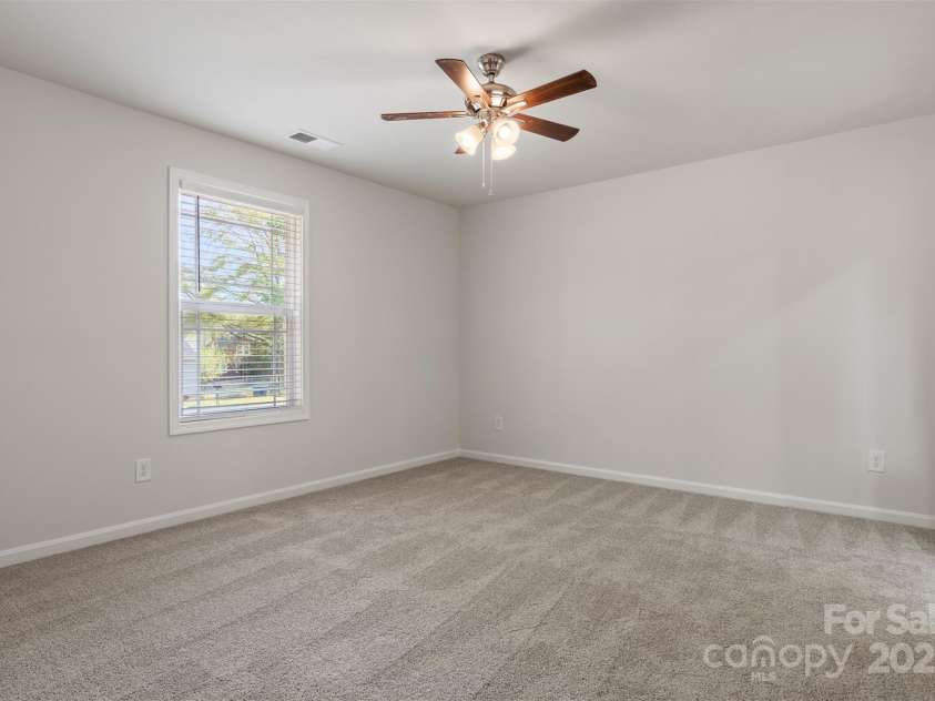 3315 15th Avenue, Hickory, NC 28602.  MLS# CAR4249963, YatesRealty ID 15042. 