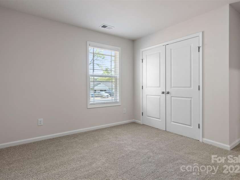 3315 15th Avenue, Hickory, NC 28602.  MLS# CAR4249963, YatesRealty ID 15042. 