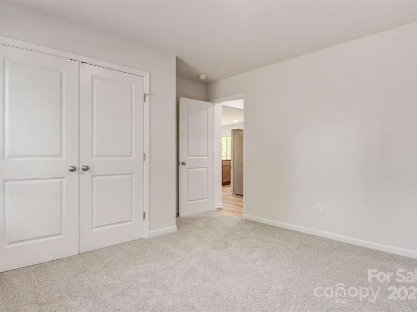 3315 15th Avenue, Hickory, NC 28602.  MLS# CAR4249963, YatesRealty ID 15042. 