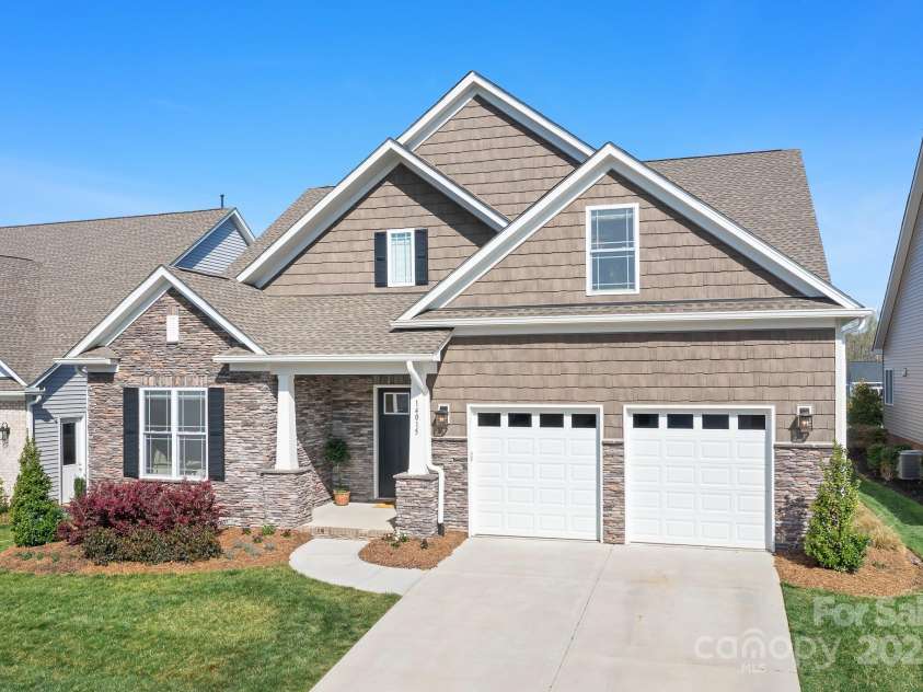 14015 Cameryn Elise Drive, Cornelius, NC 28031.  MLS# CAR4241293, YatesRealty ID 15043. 