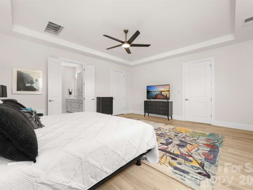 14015 Cameryn Elise Drive, Cornelius, NC 28031.  MLS# CAR4340898, YatesRealty ID 15043. 