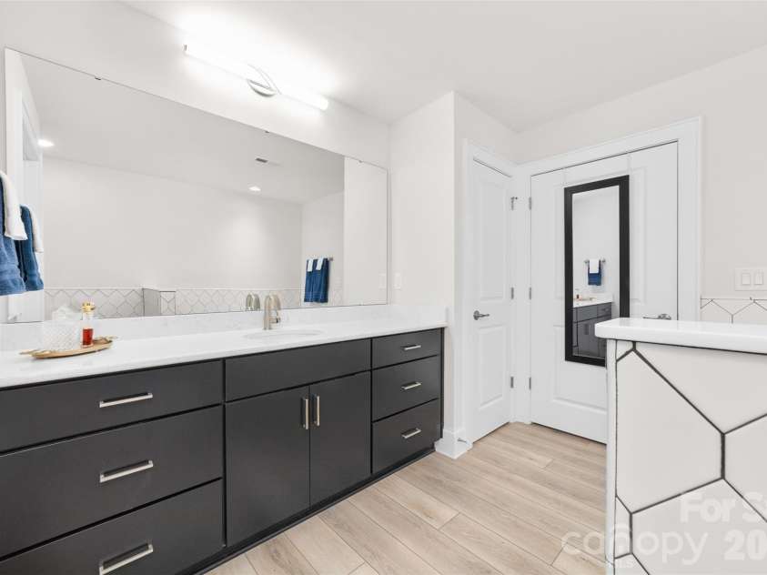 14015 Cameryn Elise Drive, Cornelius, NC 28031.  MLS# CAR4340898, YatesRealty ID 15043. 