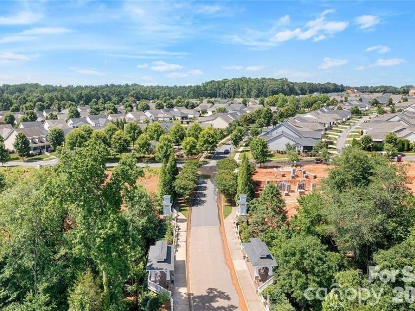 14015 Cameryn Elise Drive, Cornelius, NC 28031.  MLS# CAR4340898, YatesRealty ID 15043. 