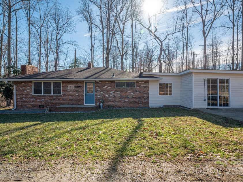2073 Mauney Road, Bessemer City, NC 28016.  MLS# CAR4215205, YatesRealty ID 15046. 