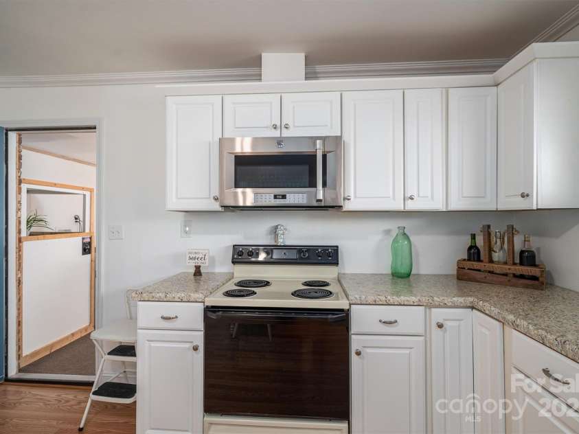 2073 Mauney Road, Bessemer City, NC 28016.  MLS# CAR4215205, YatesRealty ID 15046. 