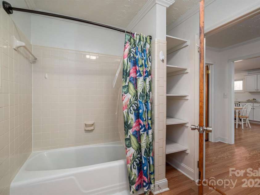 2073 Mauney Road, Bessemer City, NC 28016.  MLS# CAR4215205, YatesRealty ID 15046. 