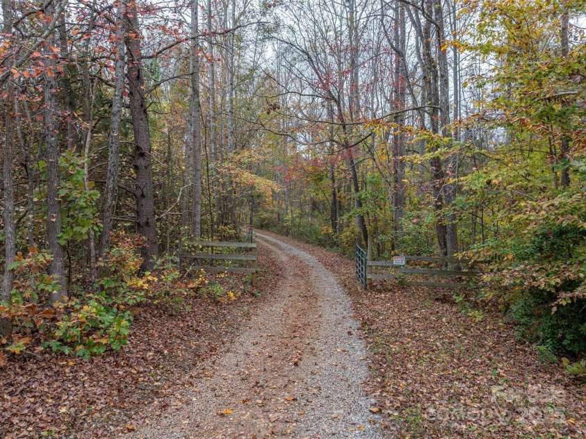 2073 Mauney Road, Bessemer City, NC 28016.  MLS# CAR4215205, YatesRealty ID 15046. 